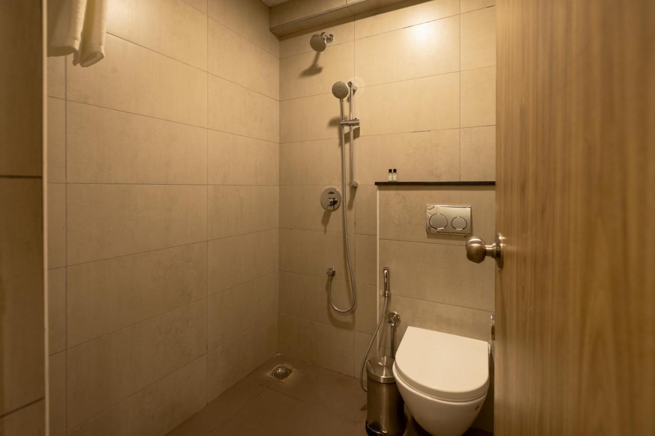 Olive Hotel Indiranagar 100Ft Road By Embassy Group Μπανγκαλόρ Εξωτερικό φωτογραφία